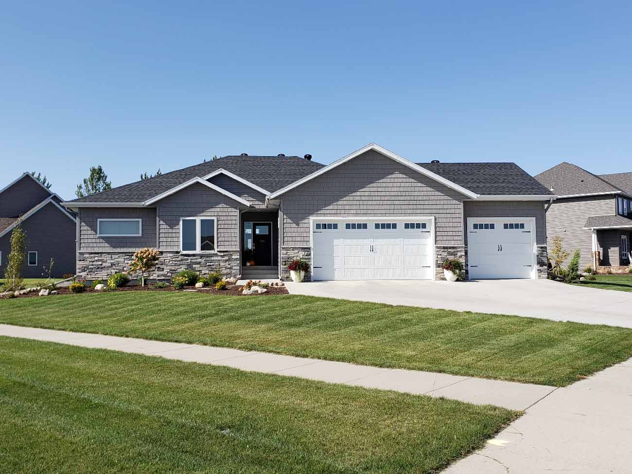 Home Builder & Remodeler in Wahpeton, ND | Zach Construction Inc. Zach Construction Inc. Wahpeton, ND | Z